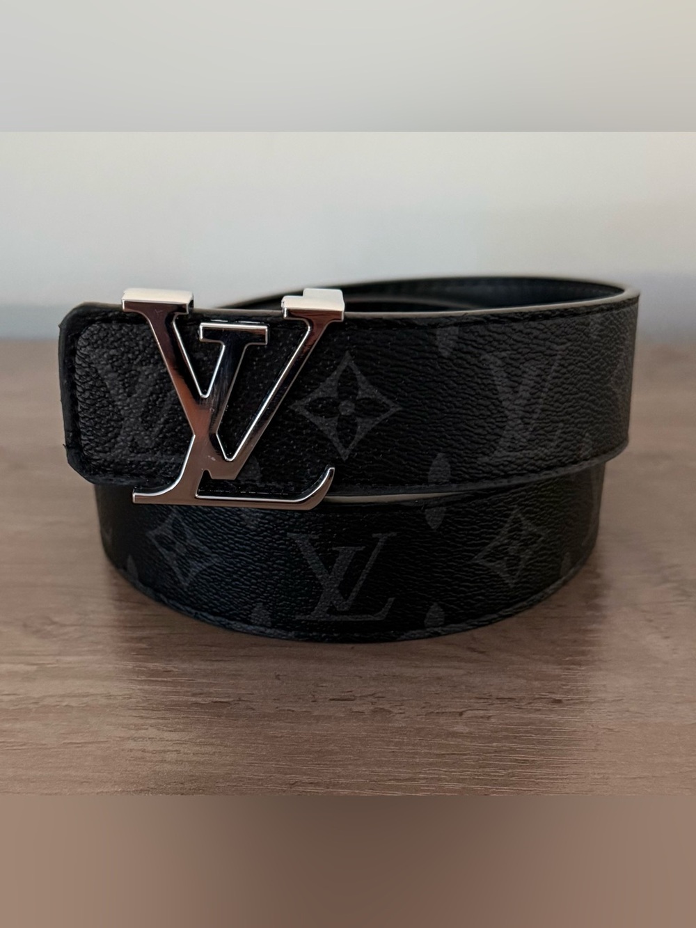 Louis Vuitton LV Initiales Monogram Eclipse Belt M9213 – Size 105/42
